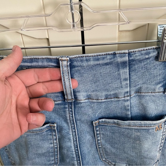 American Eagle Super Hi-Rise Jegging Medium Wash Next Level Stretch Size 0 - Picture 11 of 15